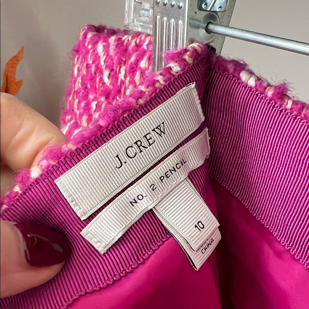 A J. Crew Pink and white Geometric tweed #2 Pencil Skirt in size 10 - Picture 6 of 10